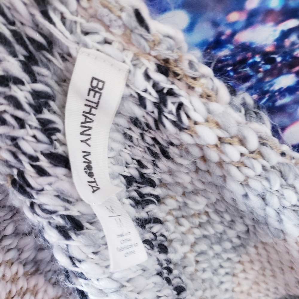 Chunky Knit Cardigan - Picture 12 of 12